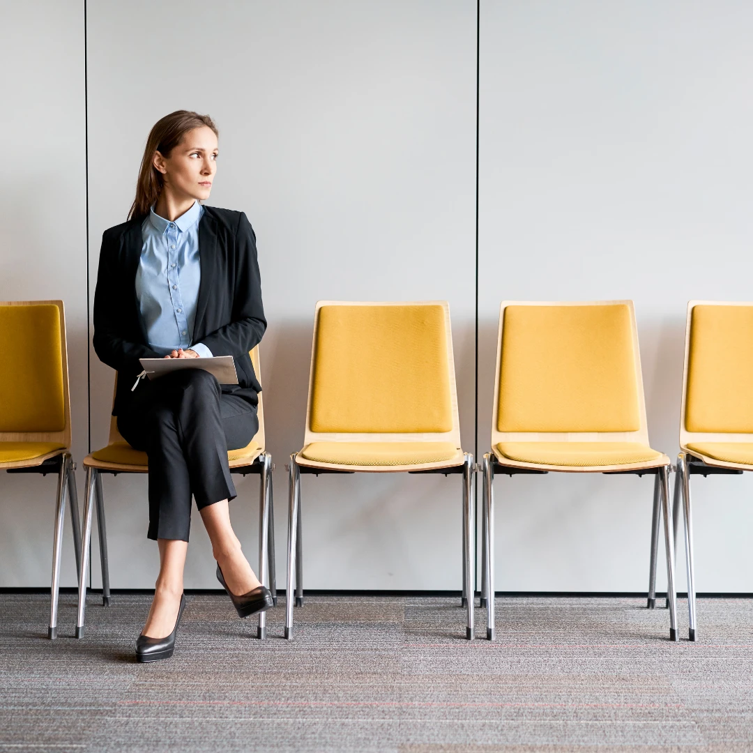 Land Govt Jobs: No Experience? Nail Your CV Now! thumbnail